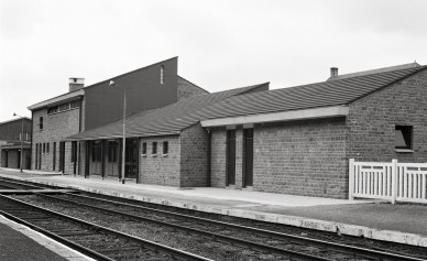 Yvoir - SNCB Z02770f (8).jpg